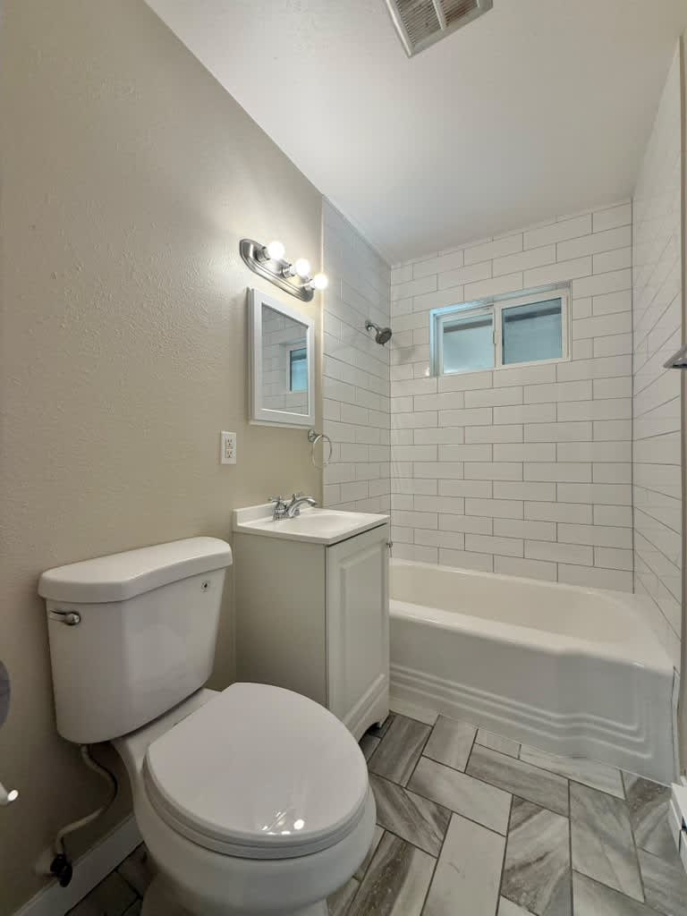 3216 North Maple Street – photo 5