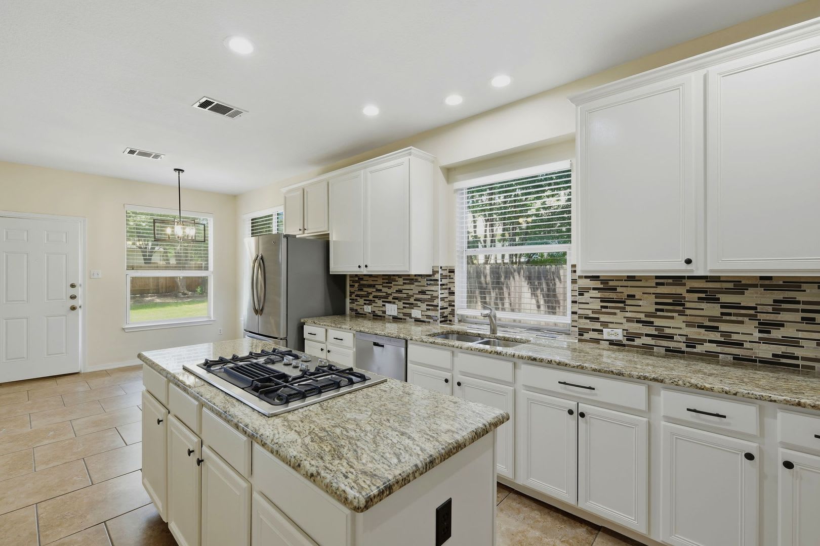 2033 Creole Dr – photo 5