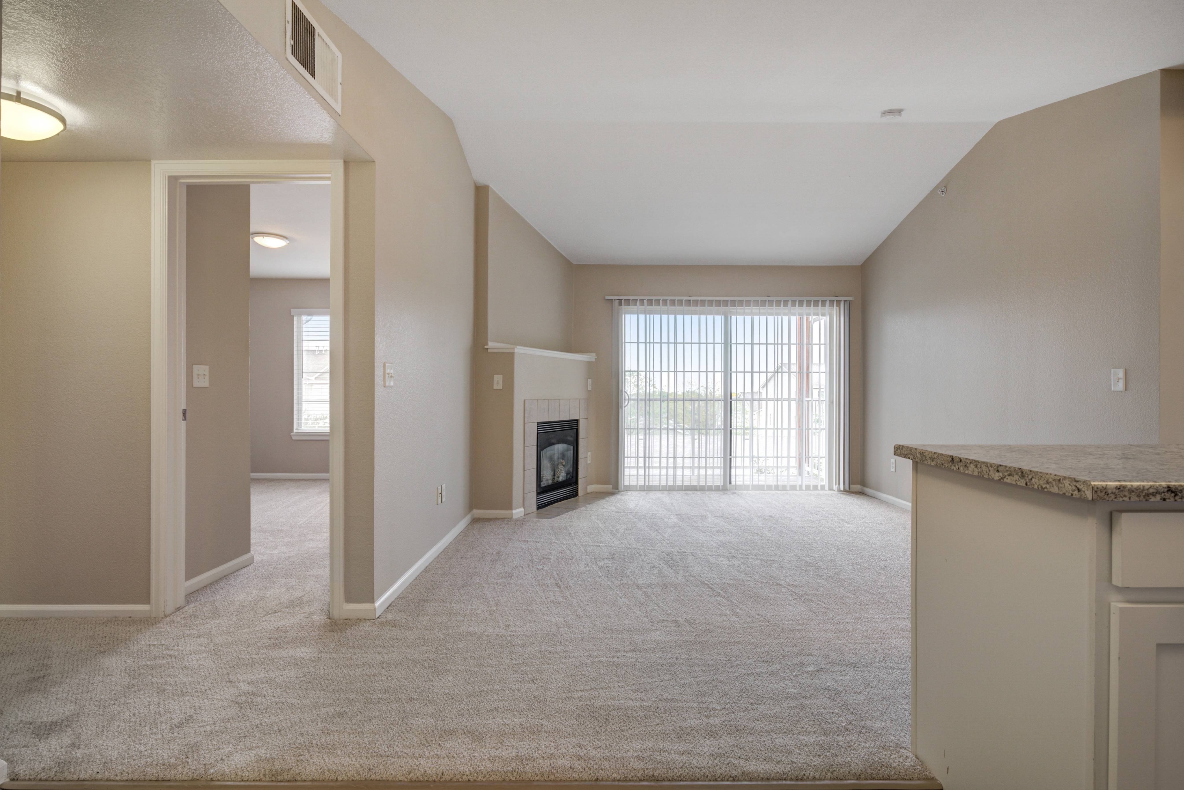 Peakview By Horseshoe Lake Apartments – photo 2