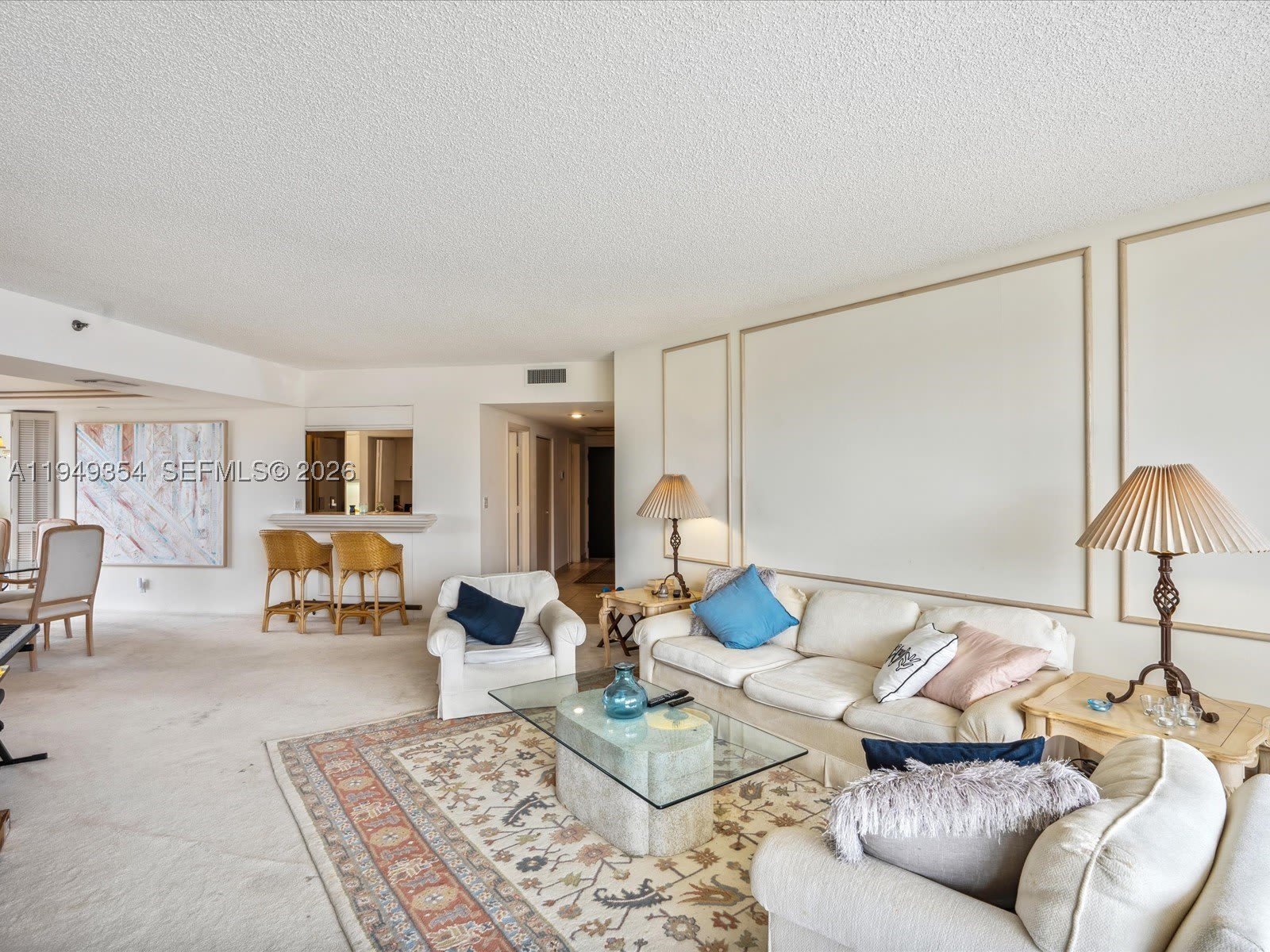 2800 Island Blvd – photo 4