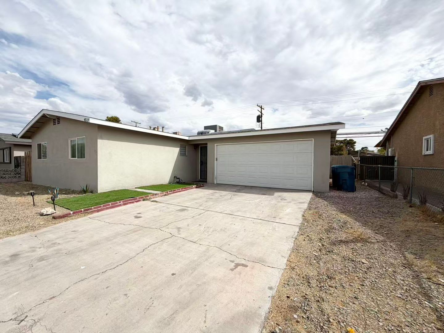 Beautifully remodeled 3-bedroom, 2-bathroom home – photo 2