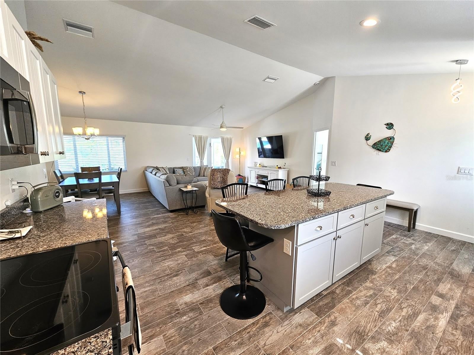 7436 MICHAEL Street – photo 4