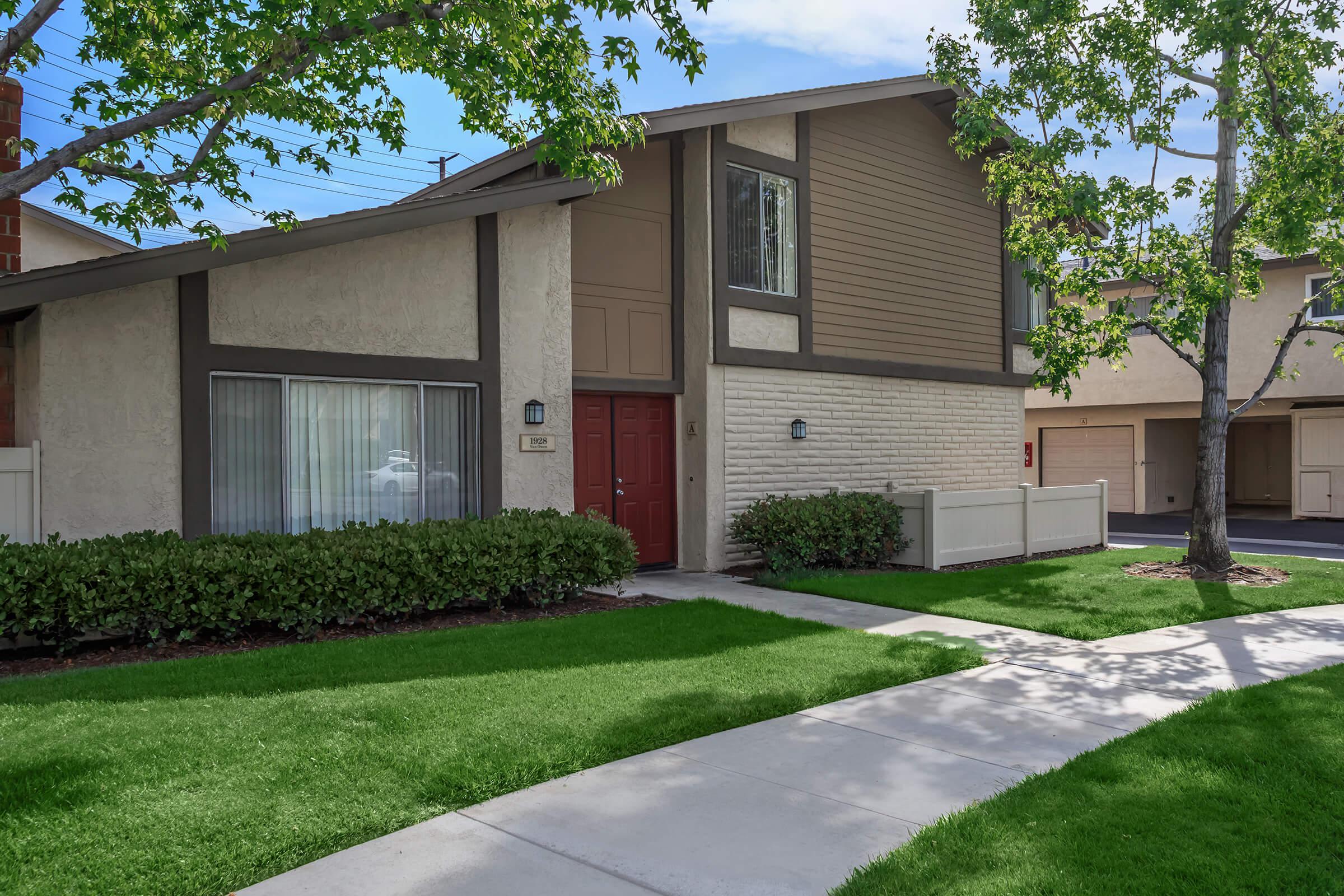 Ridgewood Village Apartment Homes – photo 4