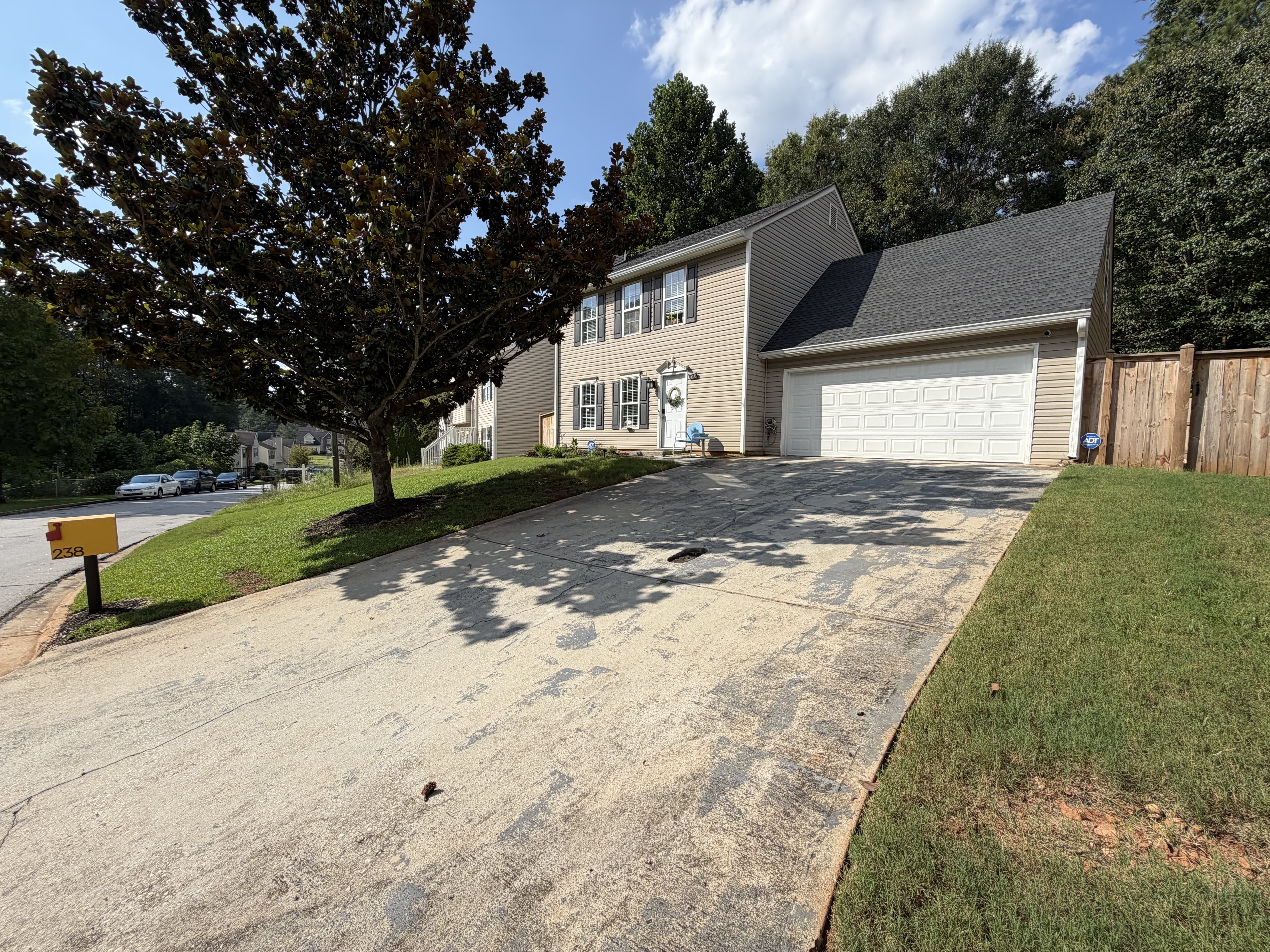 2386 Mills Bend – photo 1