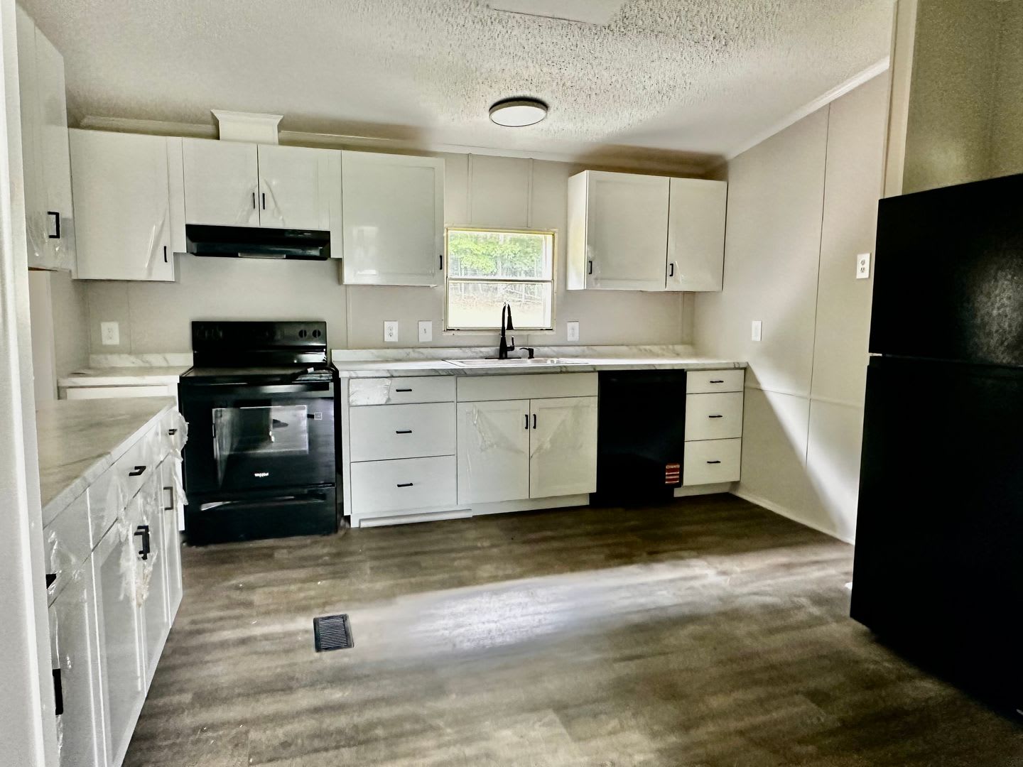 Young Harris Rental – photo 4