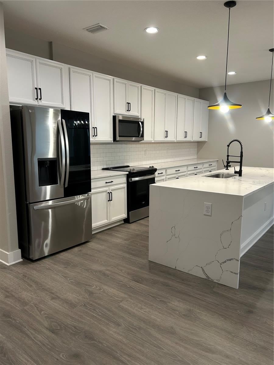 2556 13TH Avenue N – photo 2