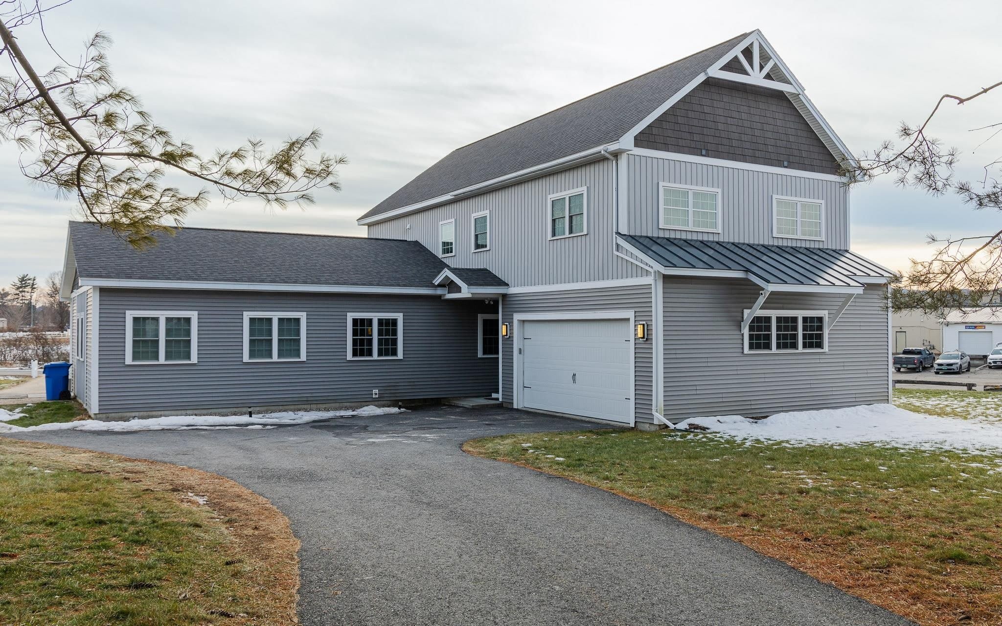 60 Dearborn Circle – photo 1