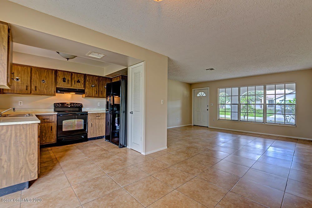 1640 Norman Street Ne – photo 5
