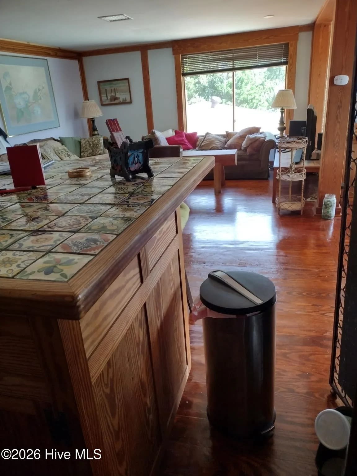 737 Cockle St Unit B – photo 4