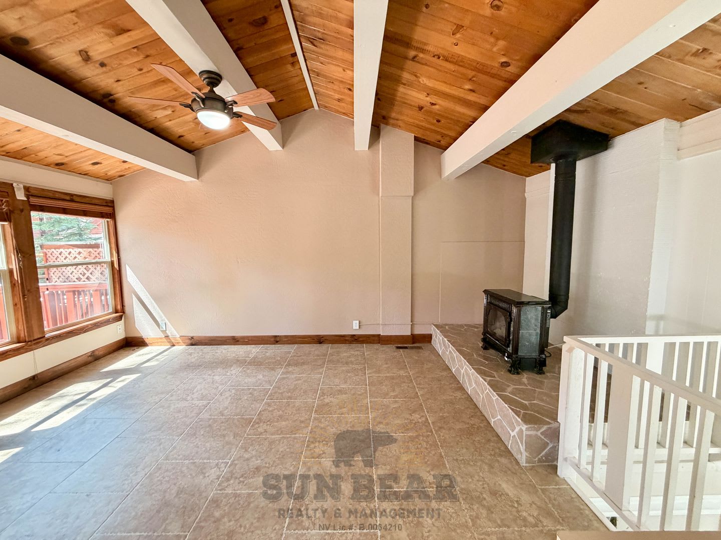 Adorable 2 Bedroom Condo in Incline Crest Complex – photo 3
