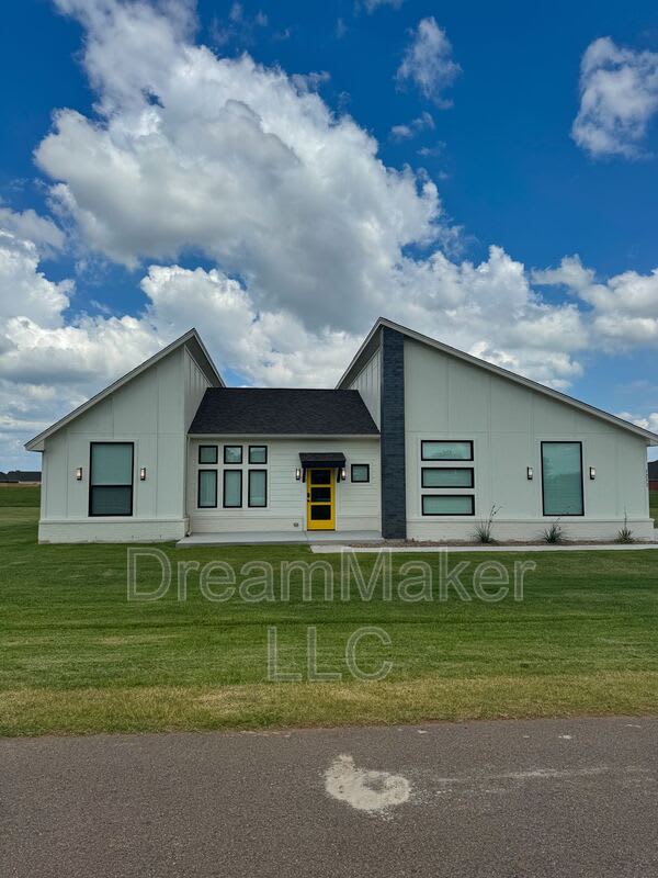 5253 Lily Lane – photo 1