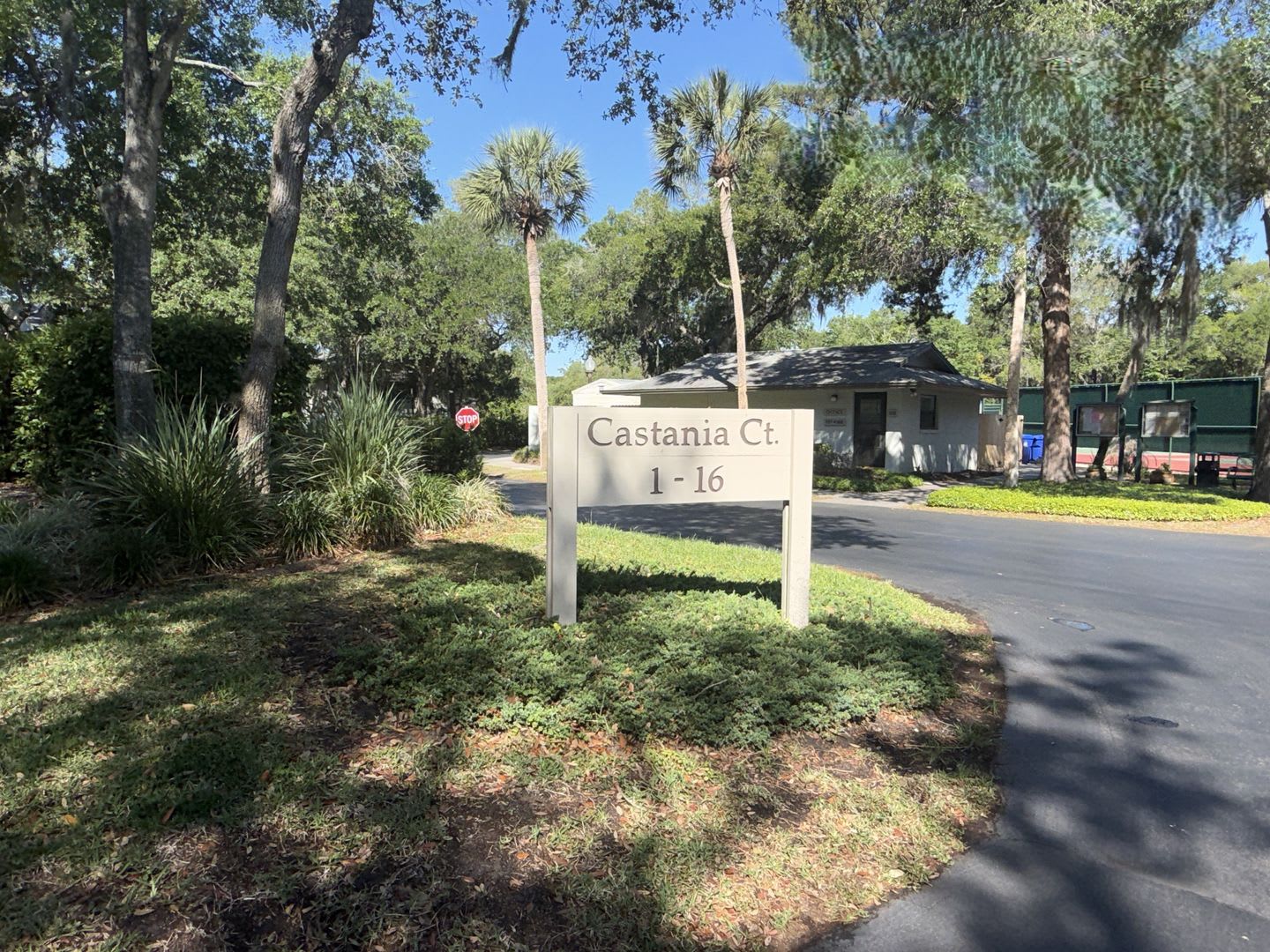 Very Desirable Conquistador Condos – photo 2