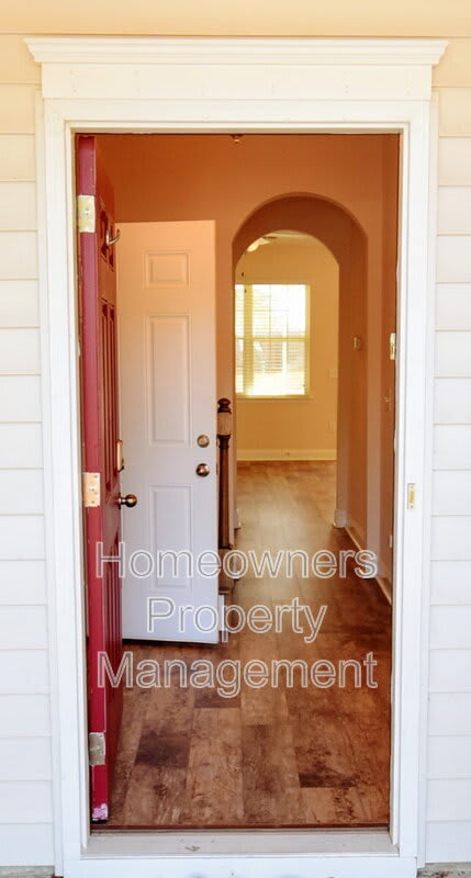 154 Heatherwood Dr. – photo 3