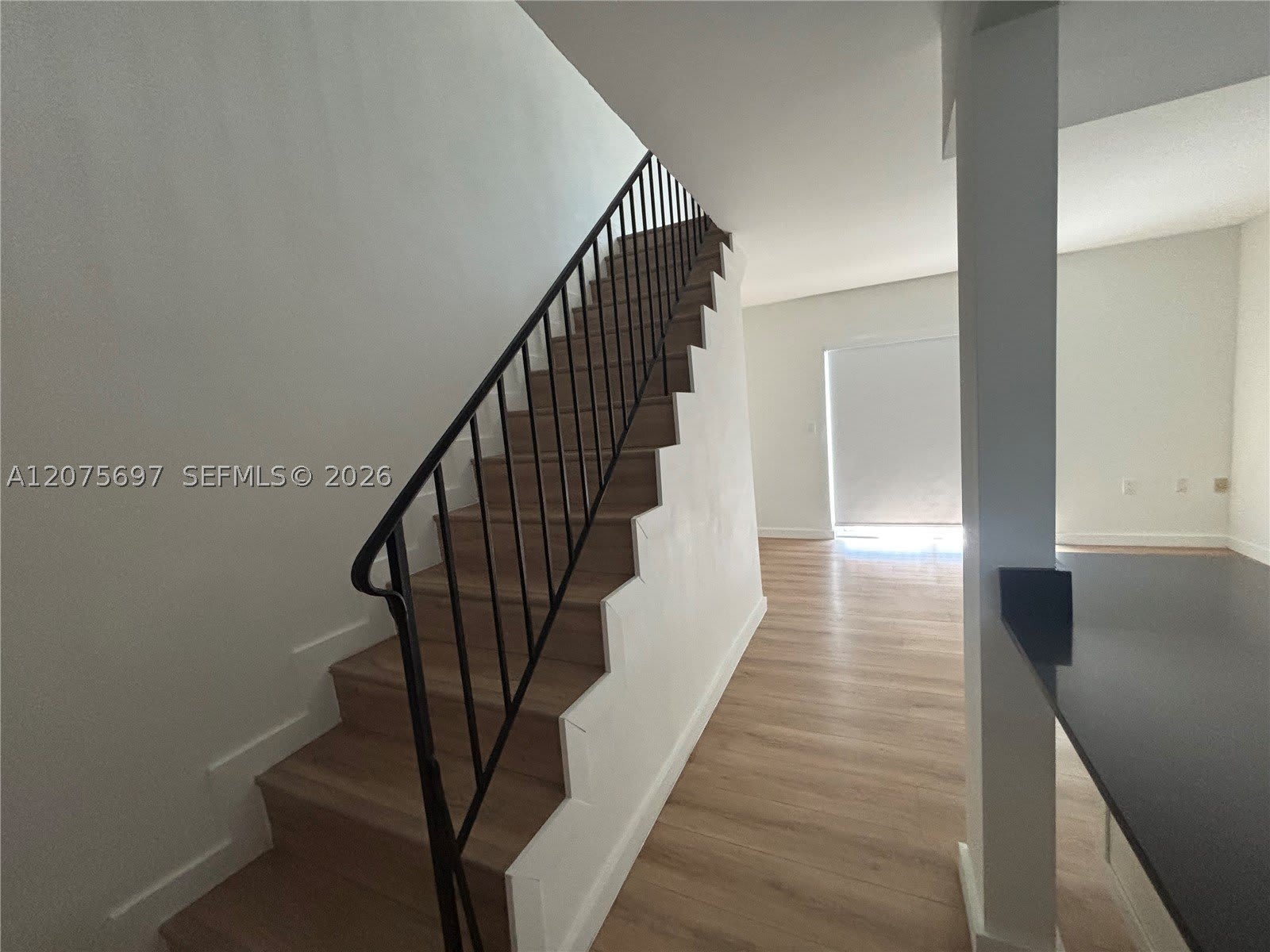 1025 SW 6th Ave – photo 4