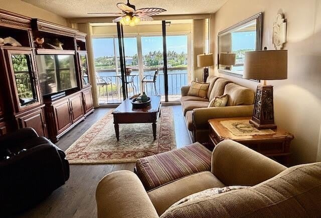 2201 Marina Isle Way – photo 4