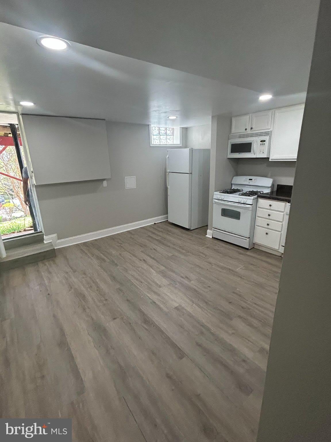 5839 BENTON HEIGHTS Avenue – photo 4