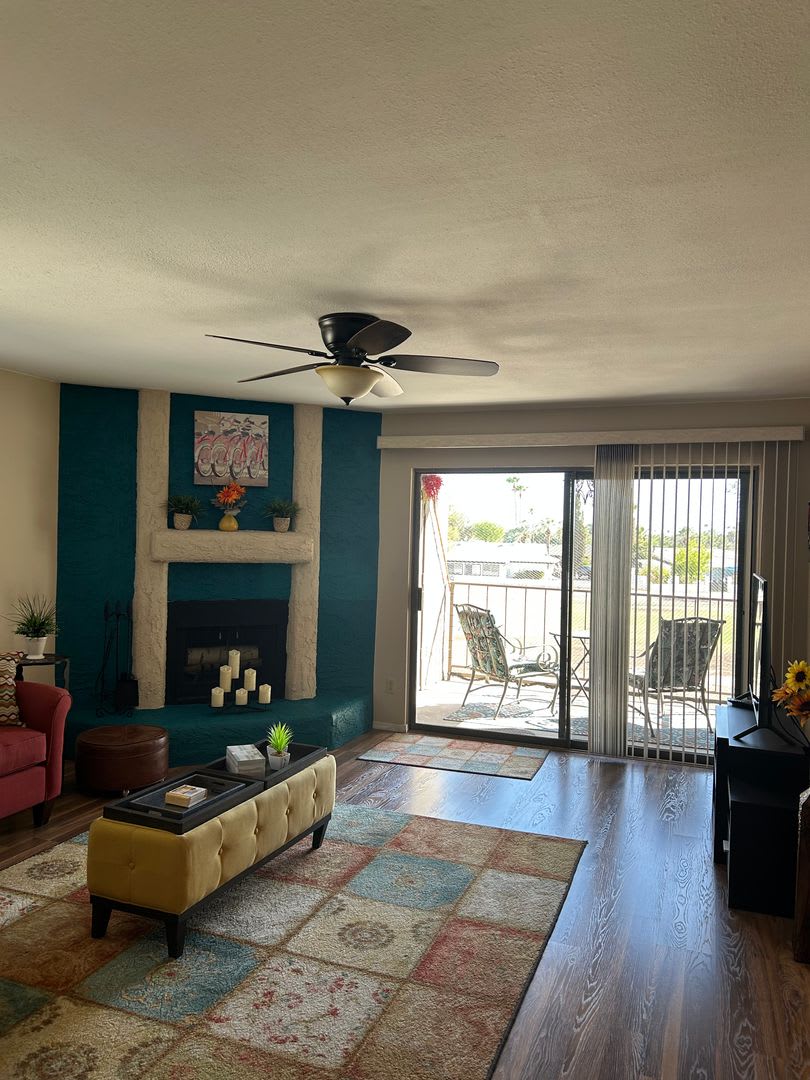 Gated 2 Bed 2 Bath Condo With Gold Course Views – photo 3