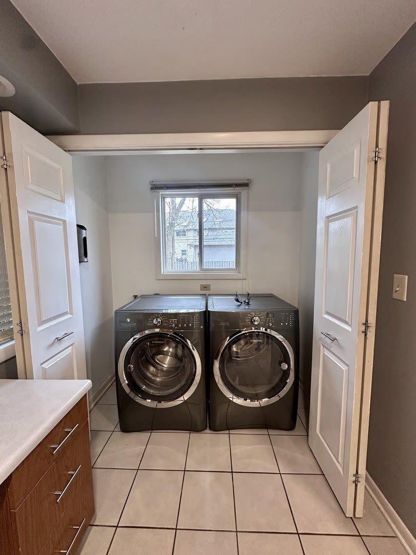 1702 W Oakton Street – photo 5