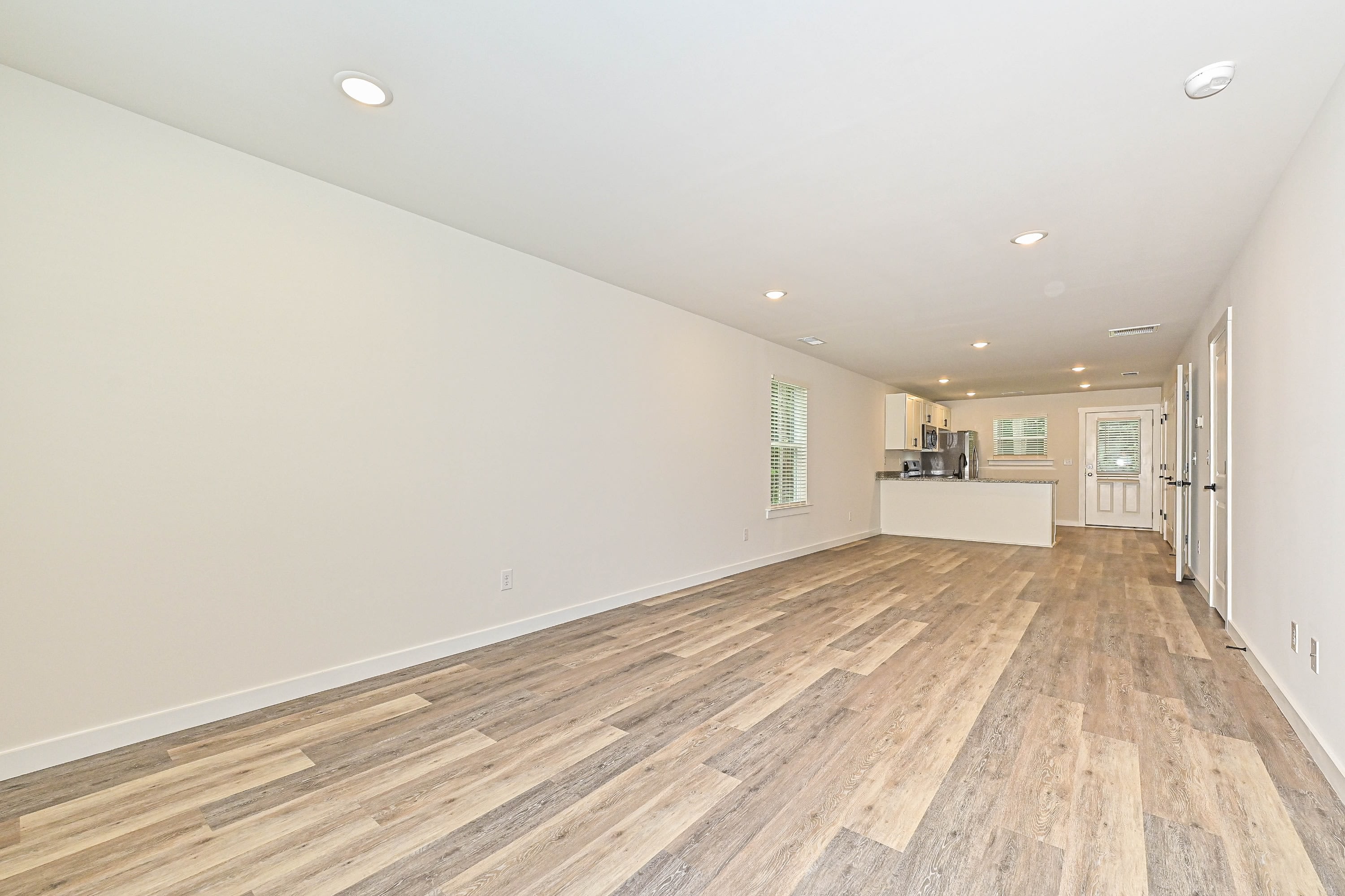 512 12th Avenue Northeast – photo 2