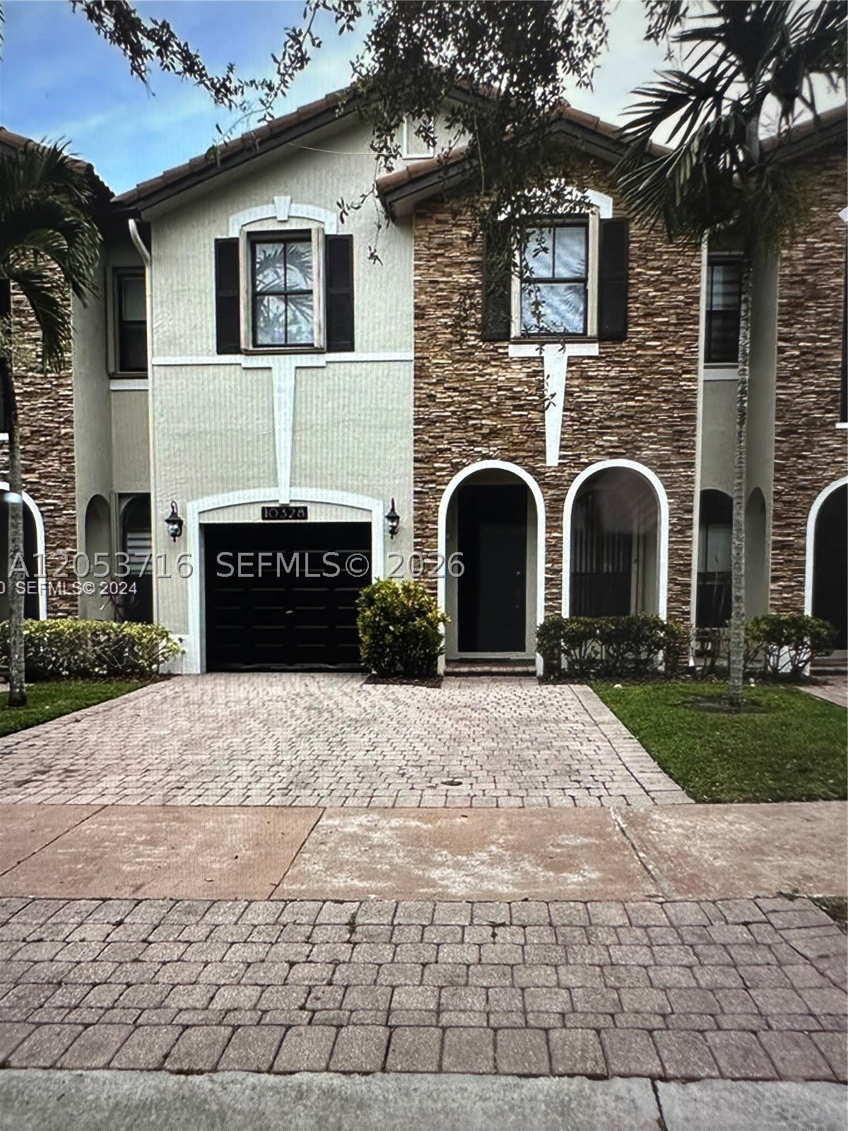 10328 NW 31st Ter – photo 1