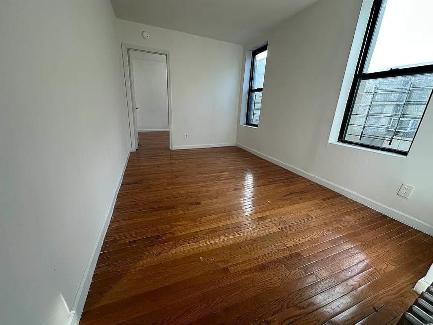 124 Sherman Avenue – photo 4