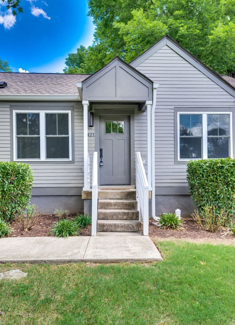 Awesome 3BE/2BA home in sought after East Nashville/Inglewood!! – photo 4