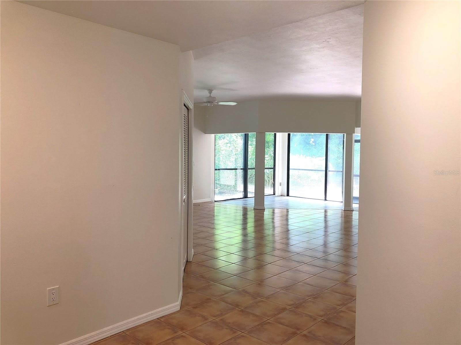 1664 STARLING Drive – photo 3