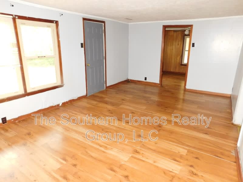 1213 Broad Street – photo 4