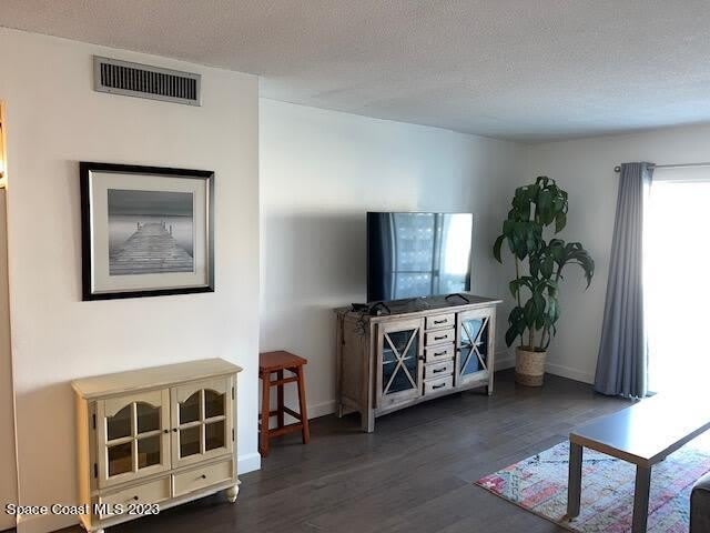 4800 Ocean Beach Boulevard – photo 5