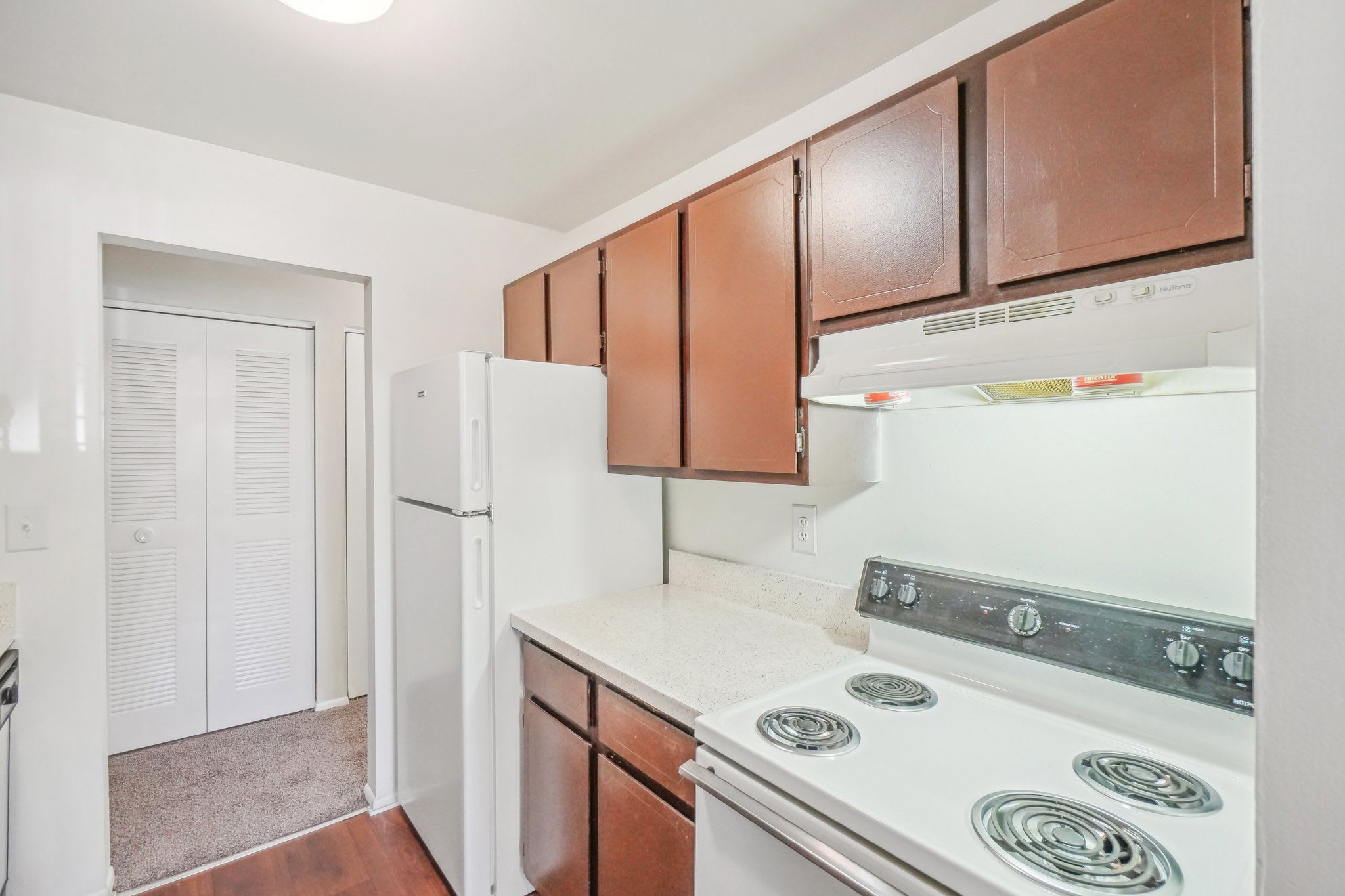 Riverstone Apartments – photo 3