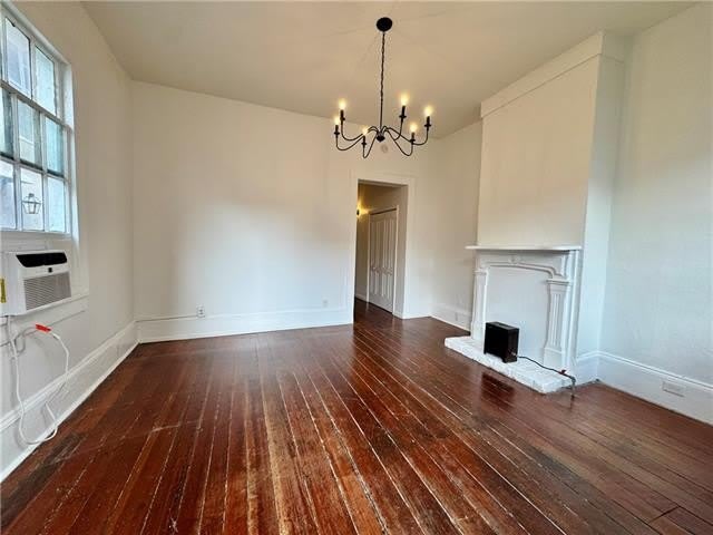 1123 BURGUNDY Street – photo 5