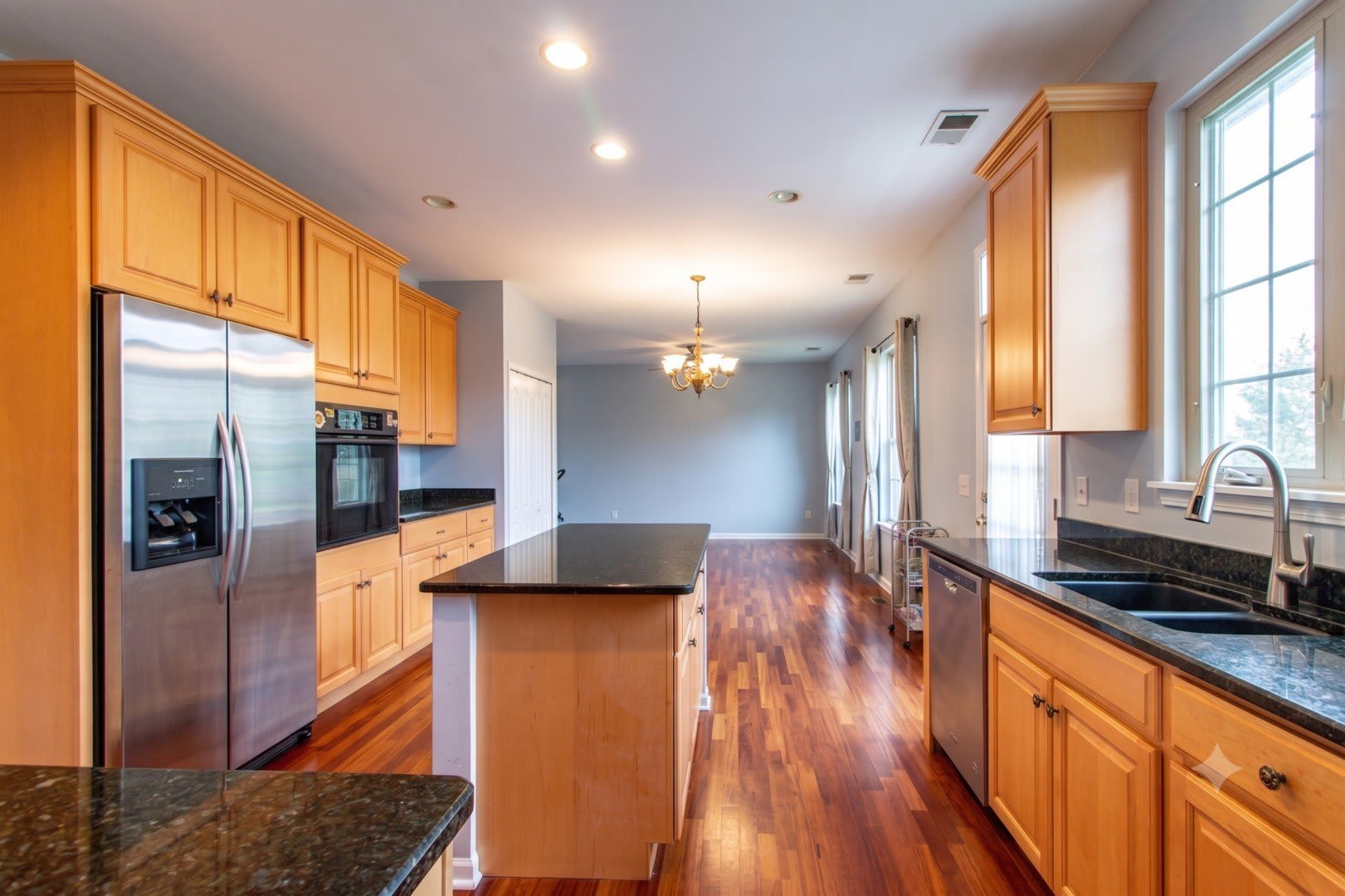 6 Beaconsfield Court – photo 5