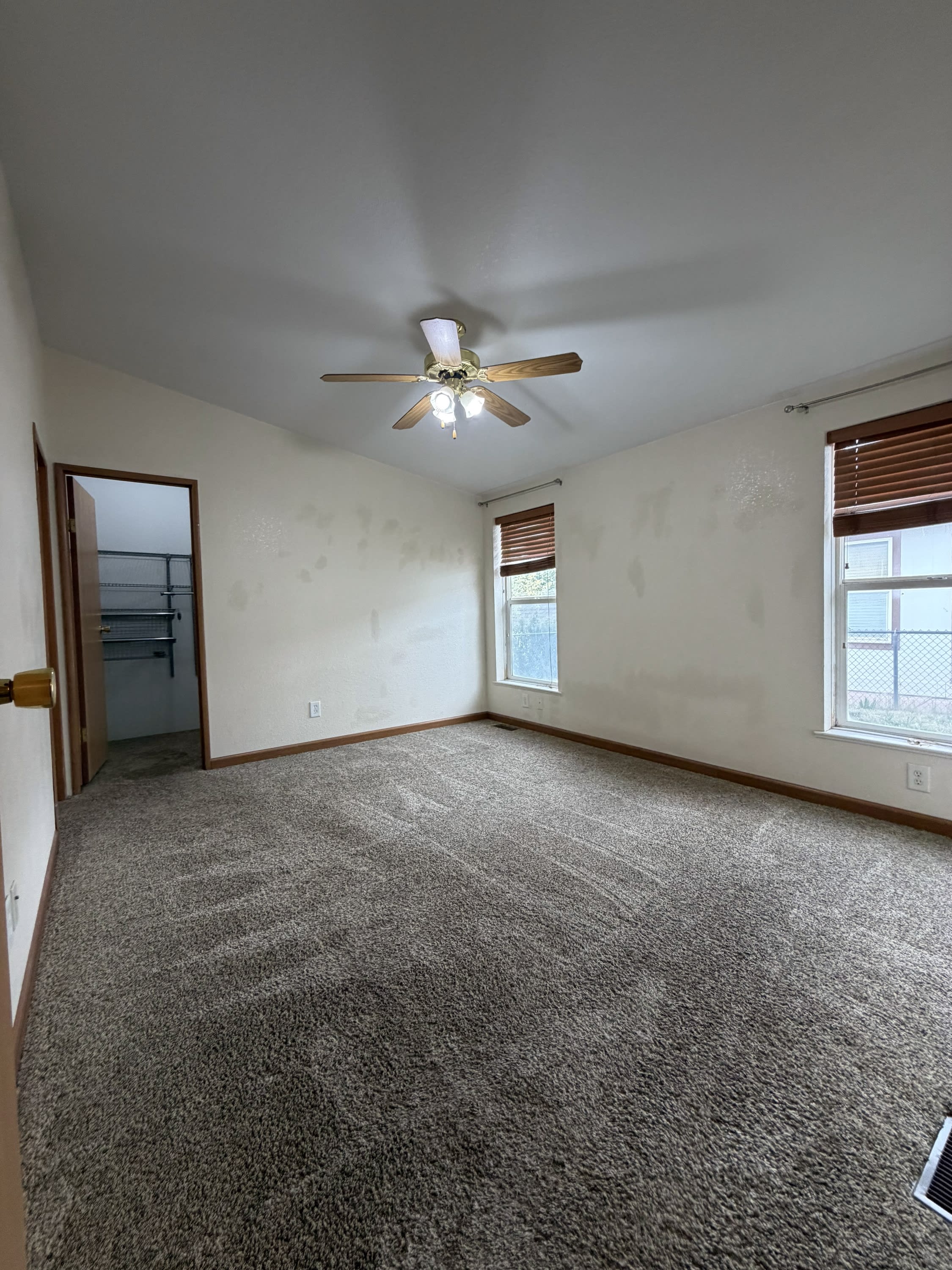 1954 Franklin Street – photo 5