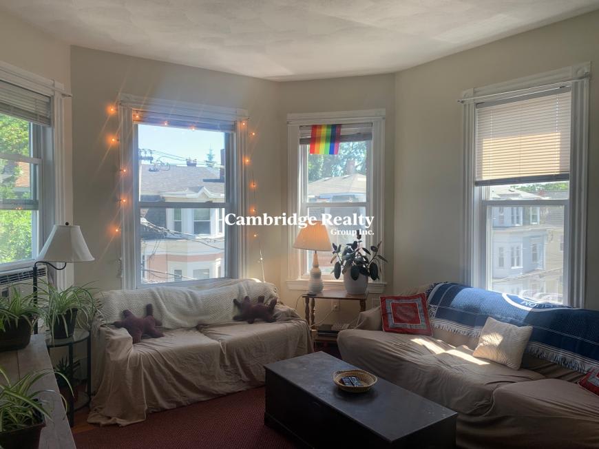 69 Newton St. – photo 2