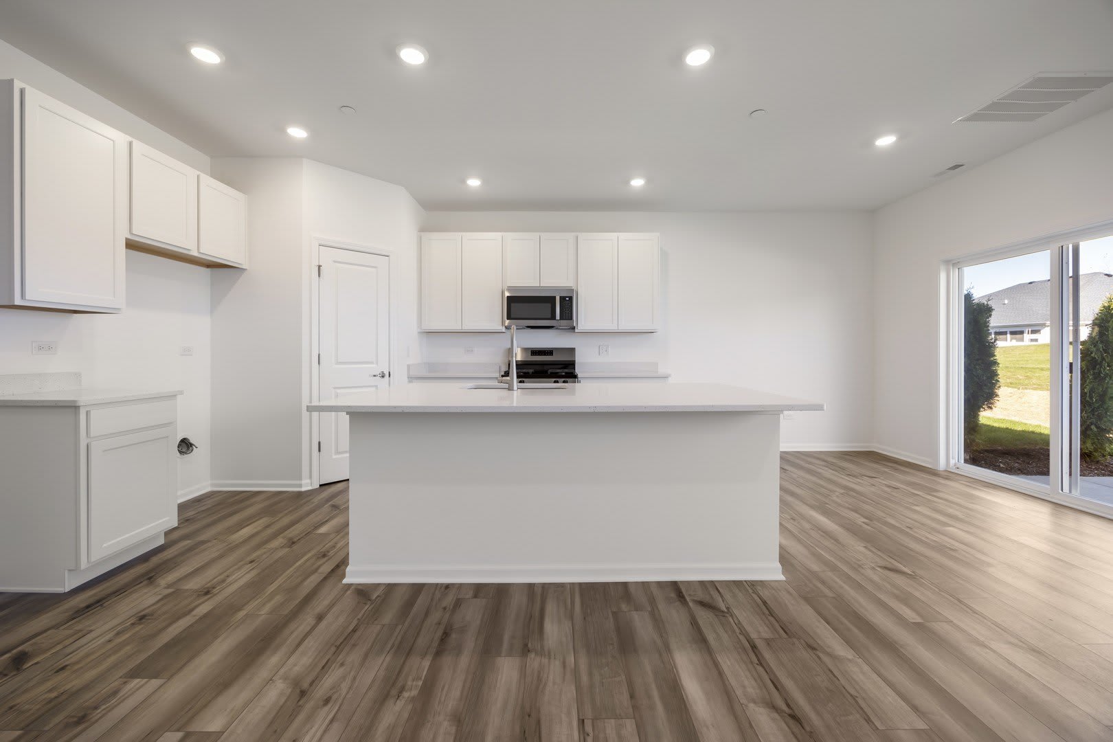 668 Cassia Court – photo 5