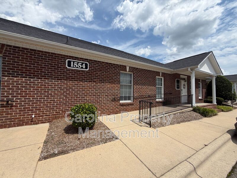 1554 Union Rd STE C – photo 1