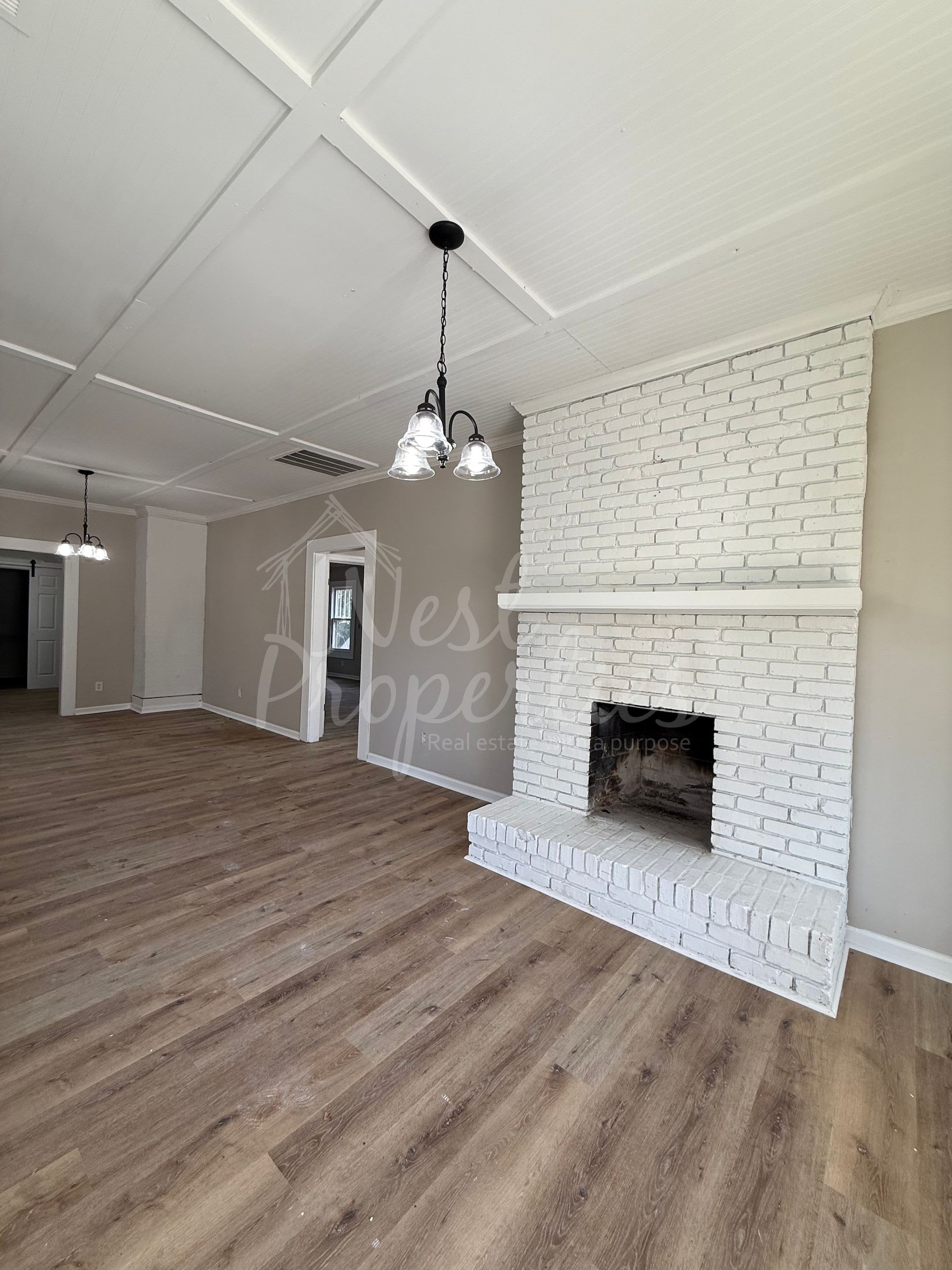 410 Law Street – photo 3