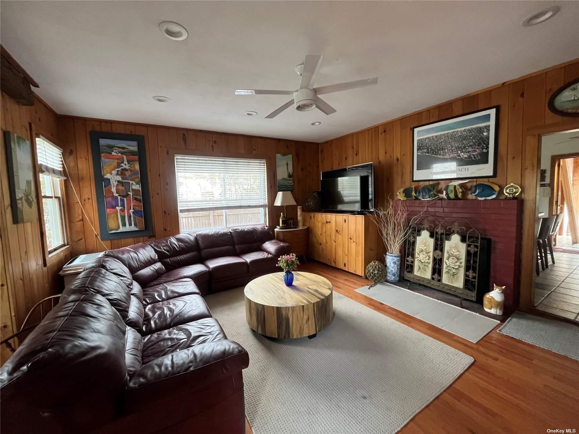 770 Ocean Breeze Walk – photo 2