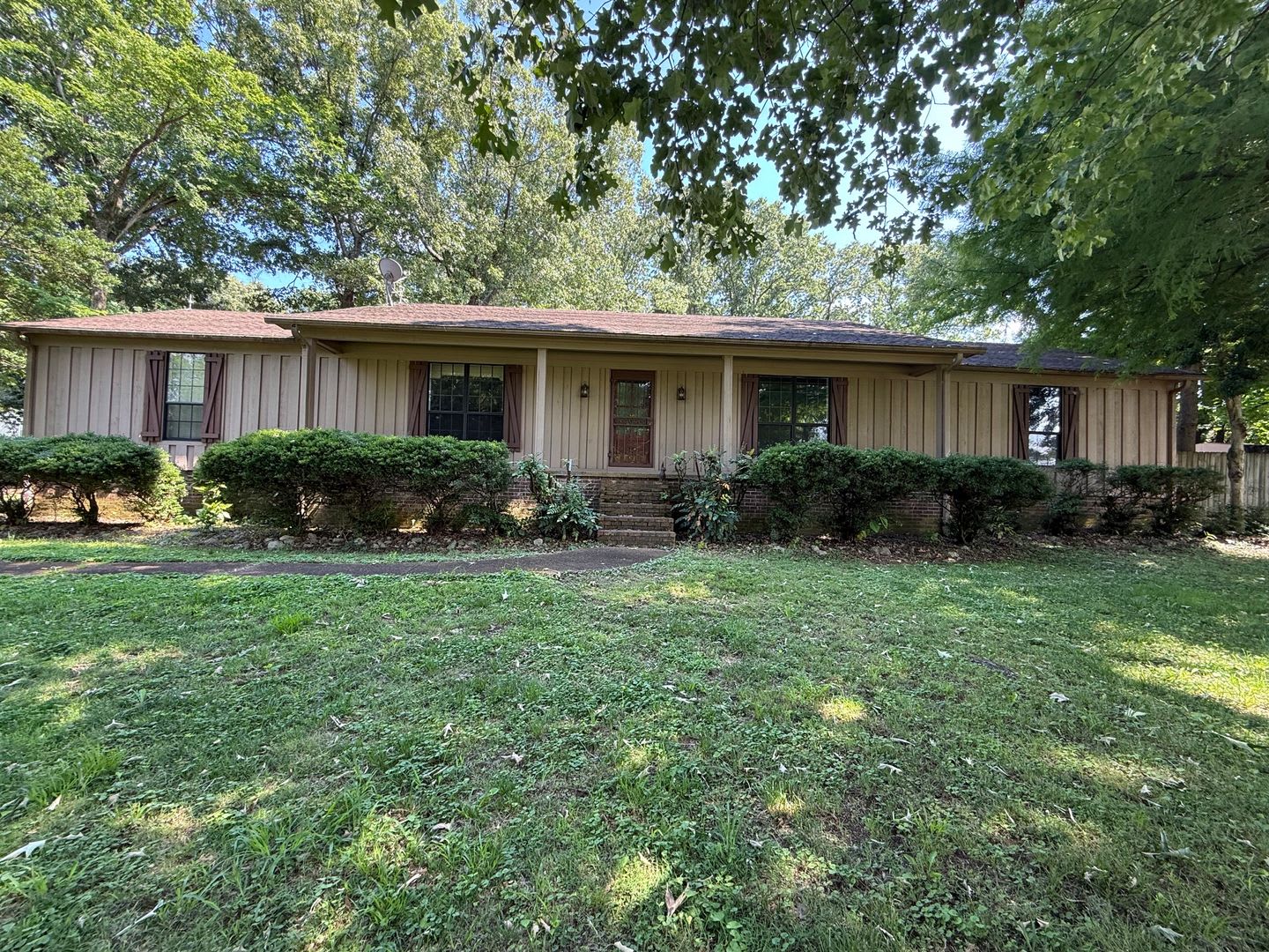 102 Hickory Hill Dr – photo 2