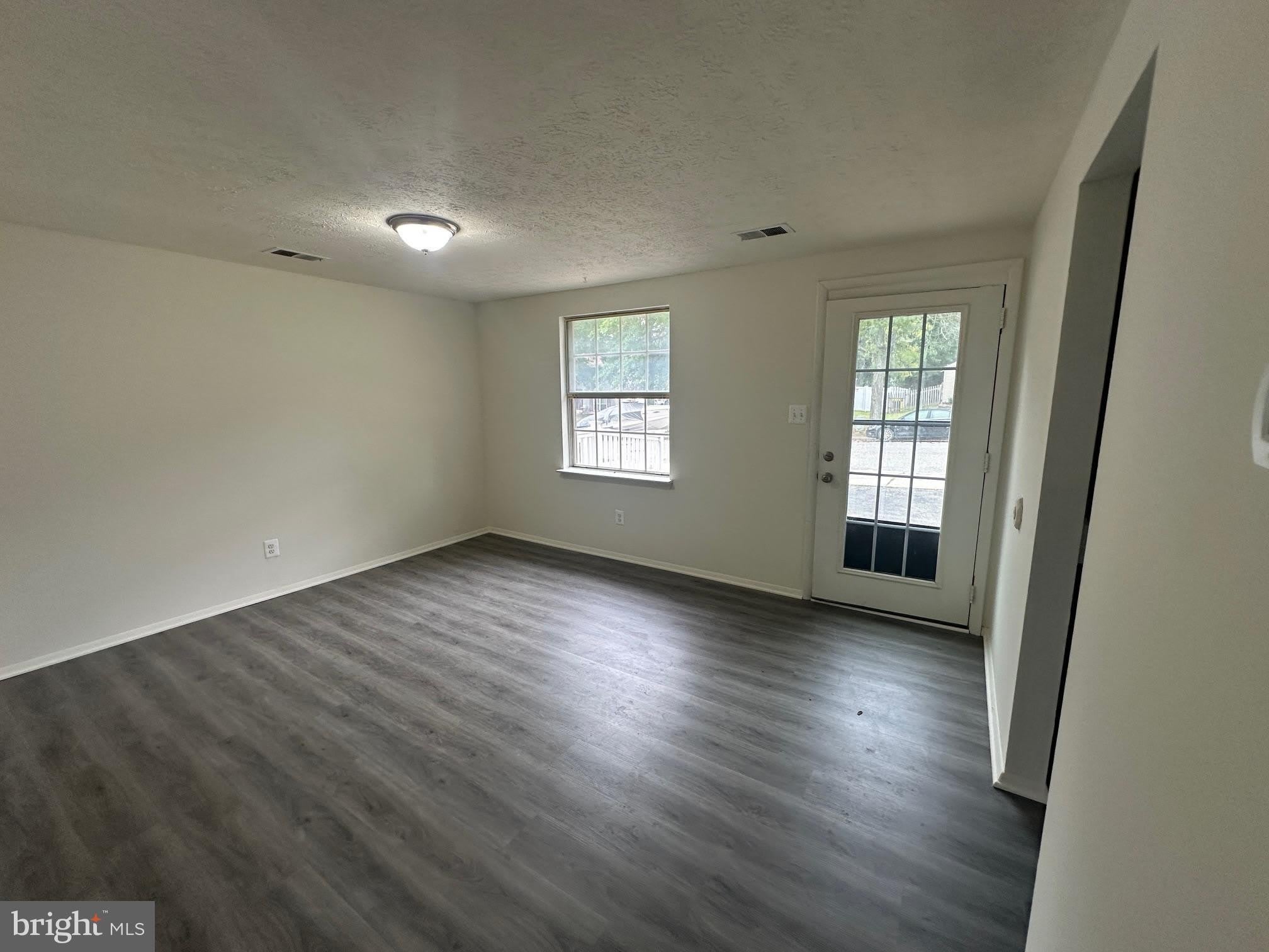 3510 OLD CROWN Drive – photo 2