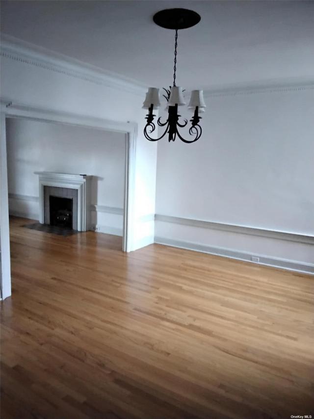 595 Crown Street – photo 4