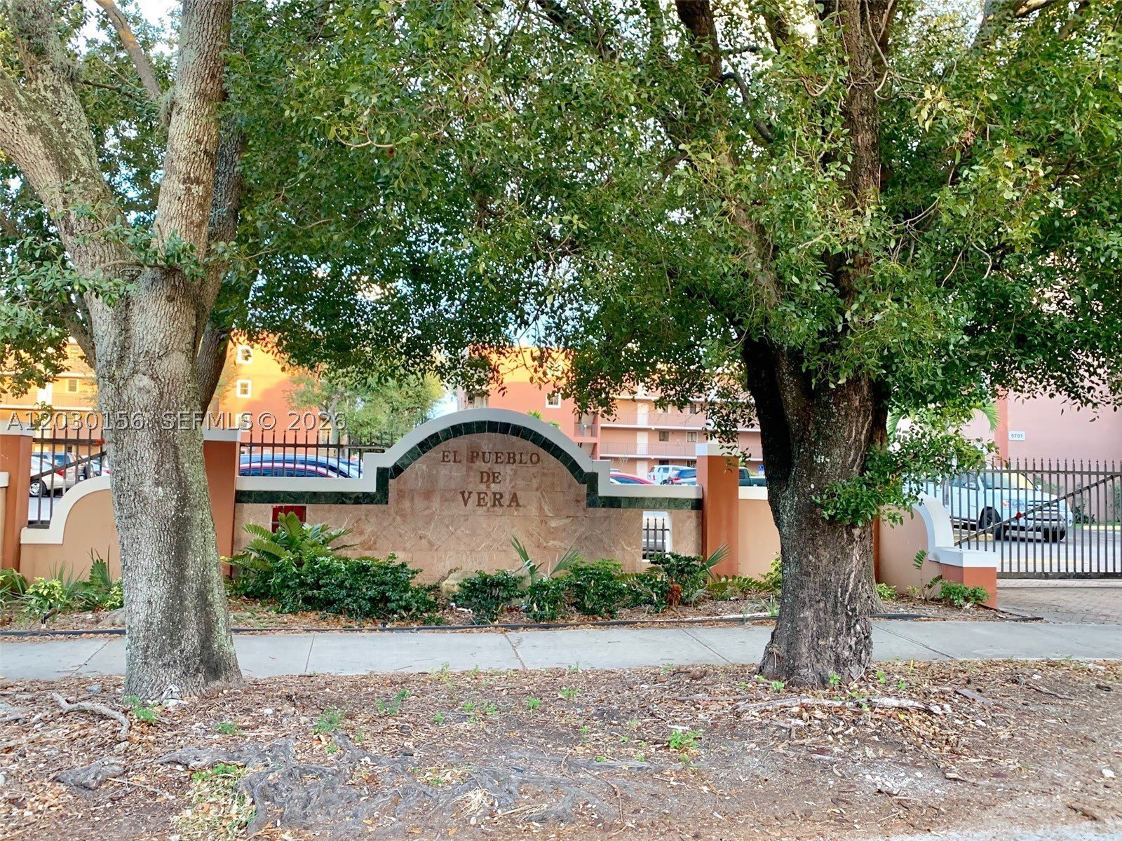 5825 W 25th Ct – photo 3