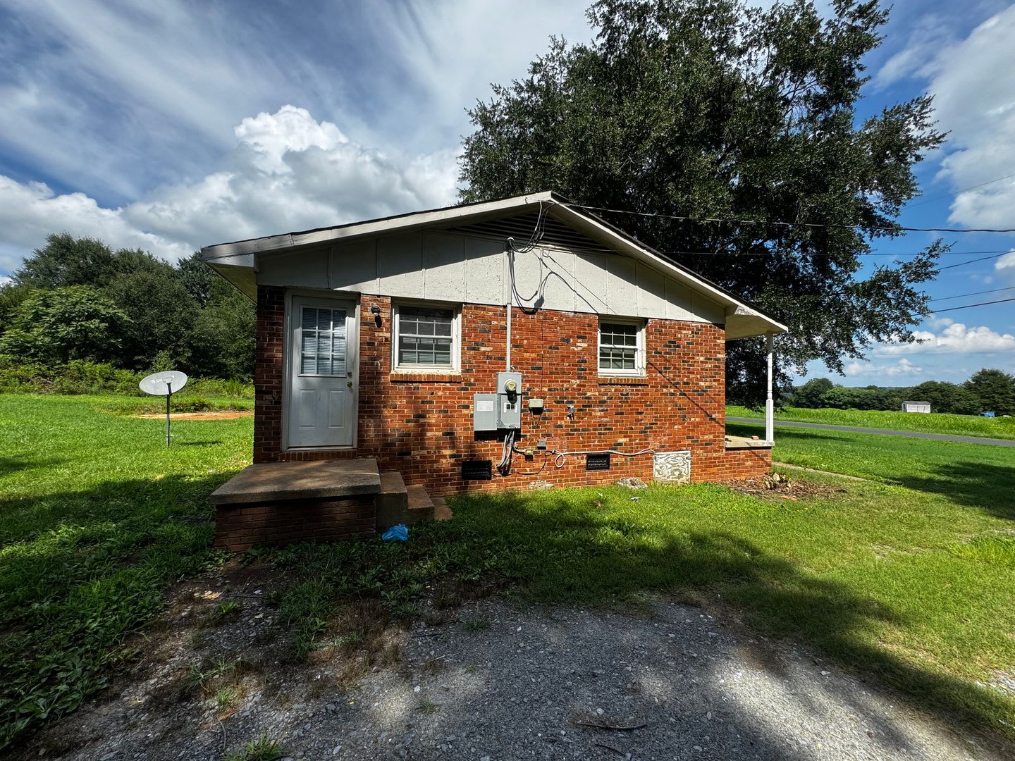 3 bedroom with 1 bath house in Cleveland County, NC – photo 5