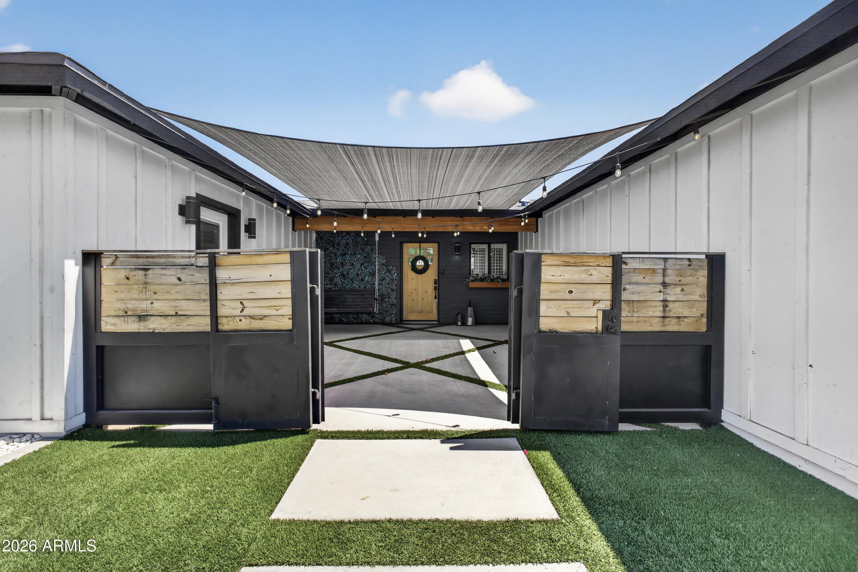 4329 E HUBBELL Street – photo 4