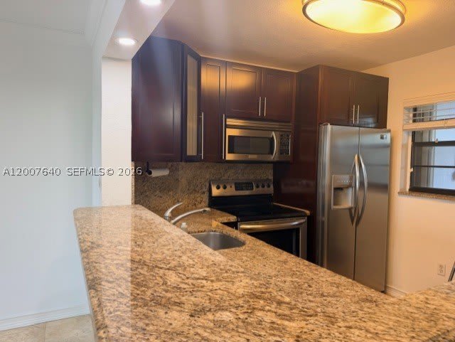 10825 SW 112th Ave – photo 4