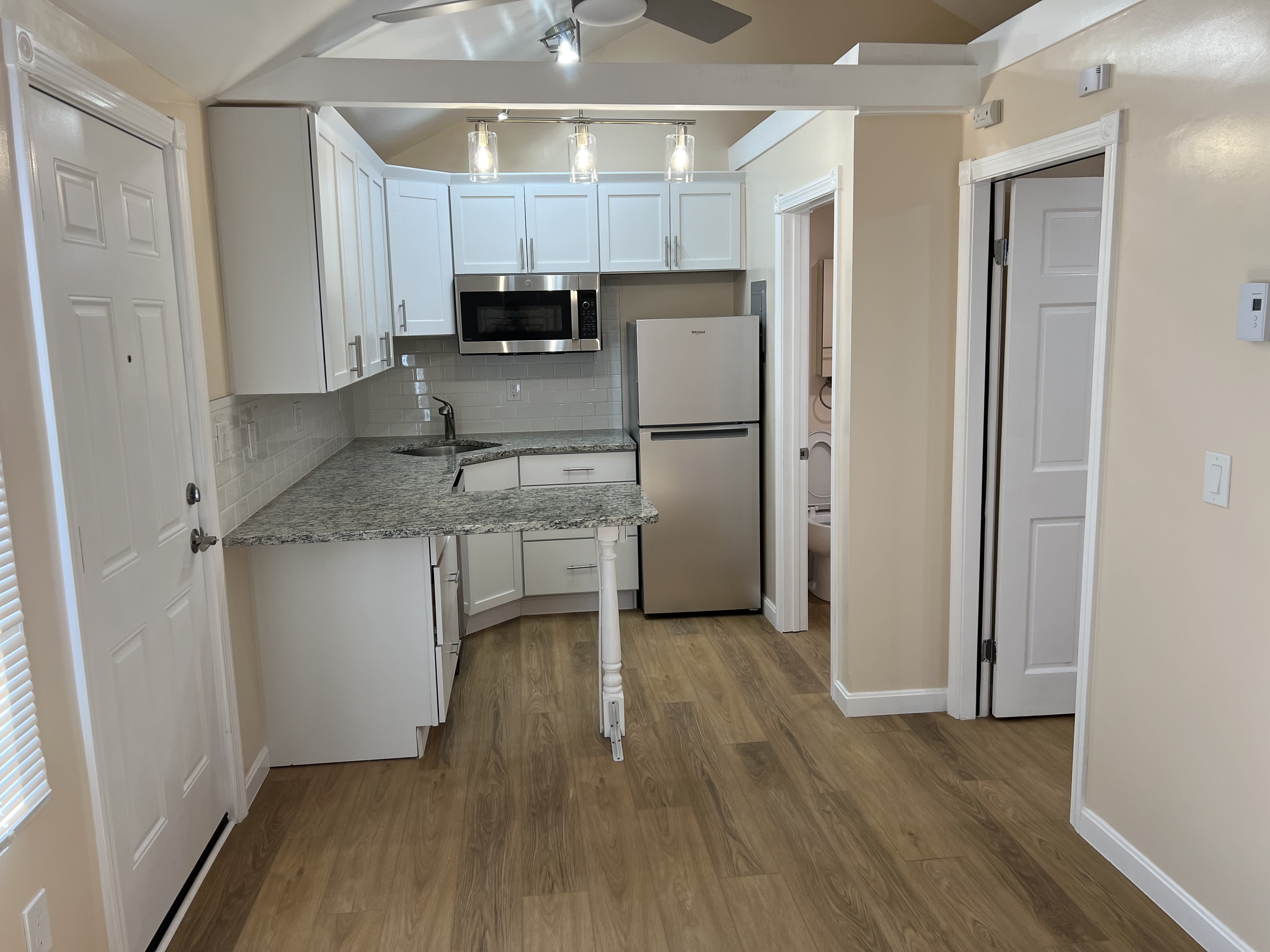 17 Fairbanks St – photo 4