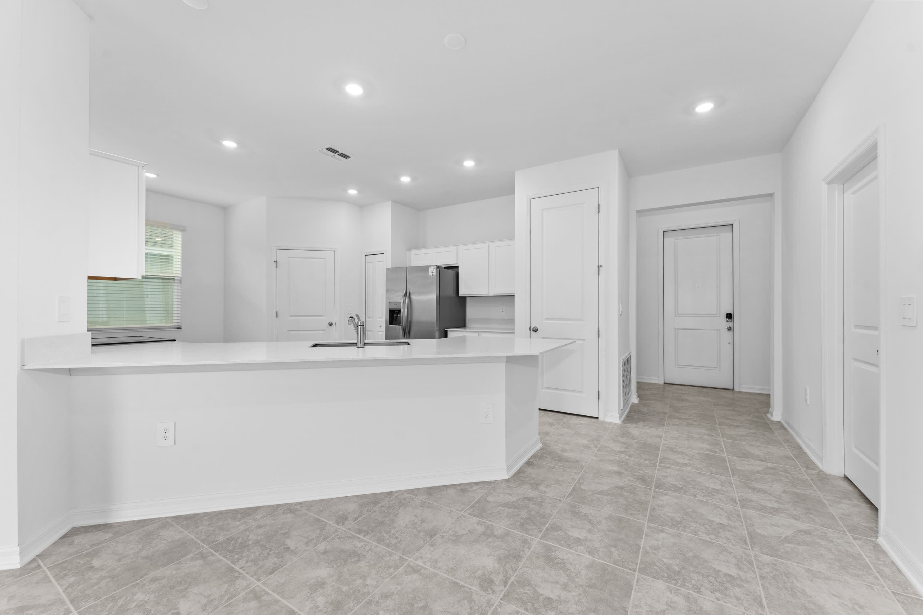 1167 Tyler Loop – photo 5