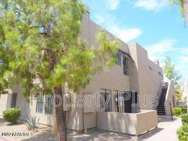 1245 W 1st St – photo 1