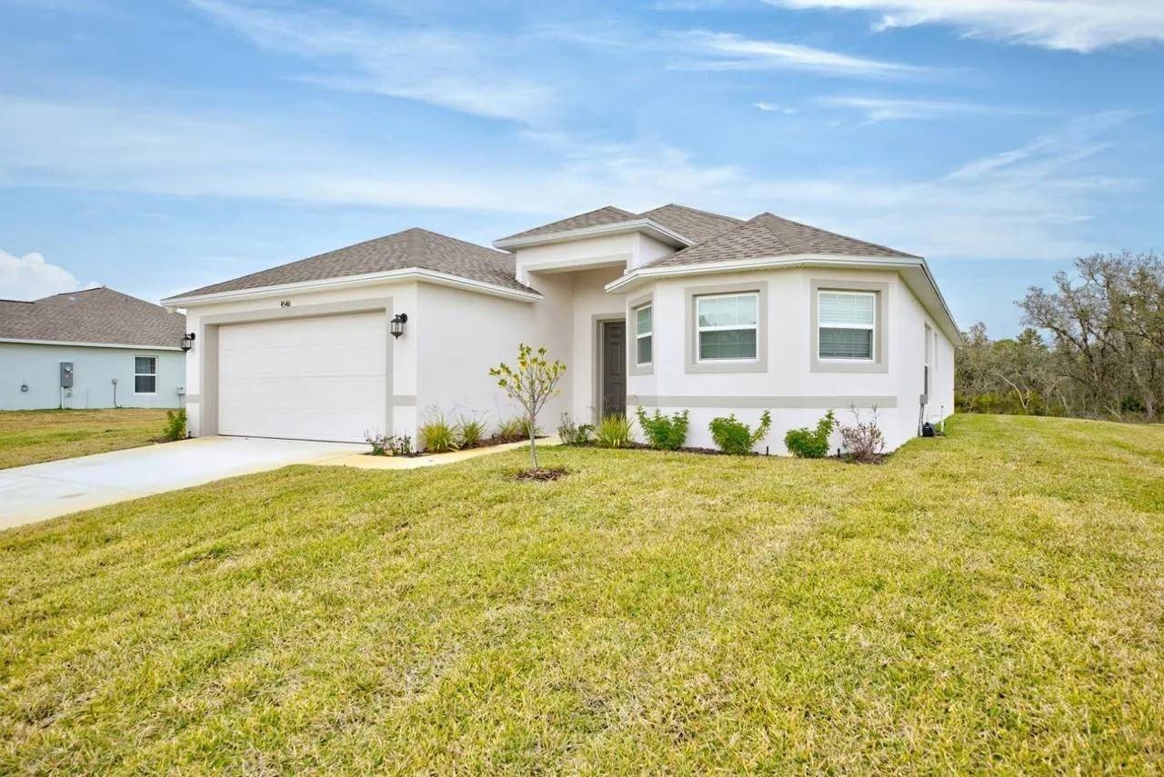 4548 Adrienne St – photo 1
