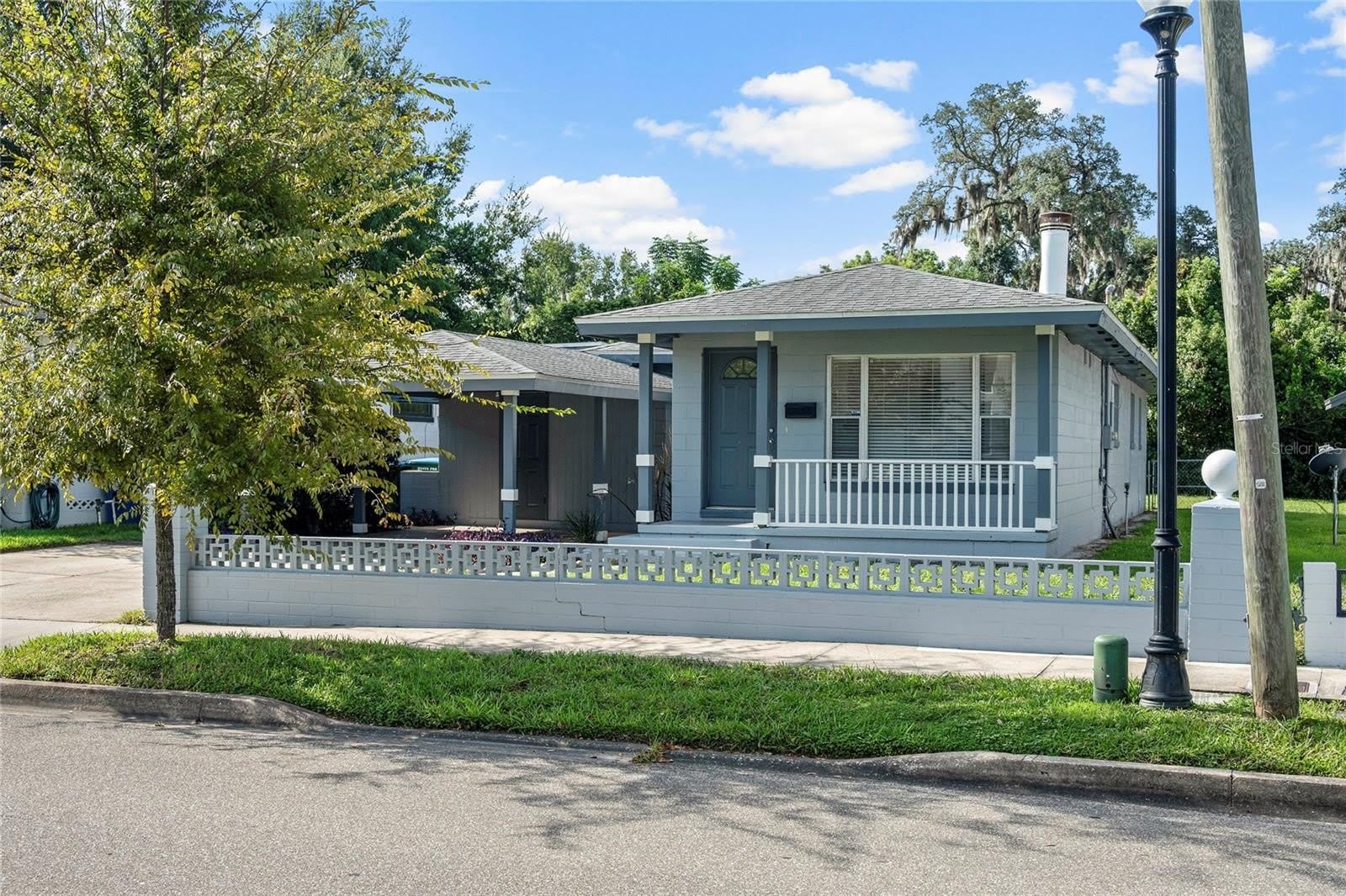 450 W CANTON Avenue – photo 1